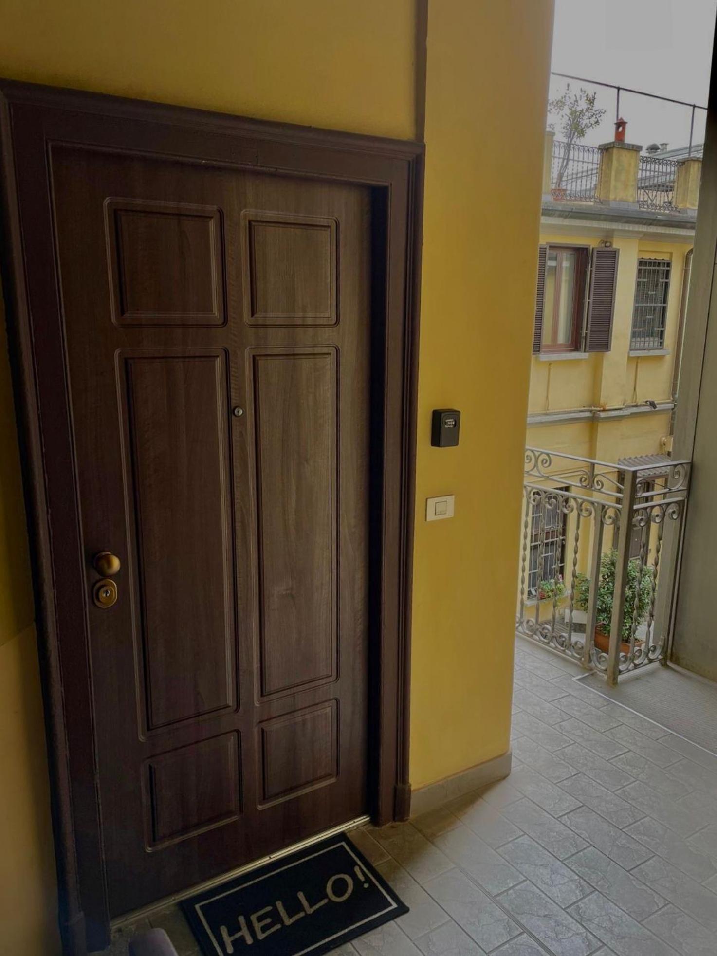 מילאנו Super Modern And Design Apartment, A Due Passi Dai Navigli מראה חיצוני תמונה